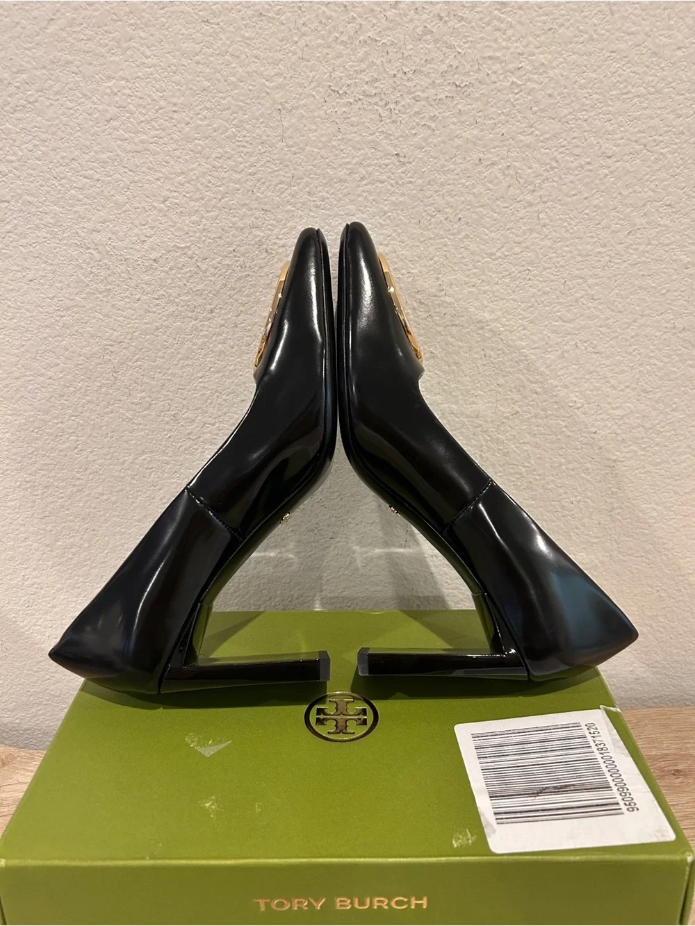 NIB Tory Burch Women's Ring Hardware Pumps 85mm Black, Size 7.5, $450 Retail